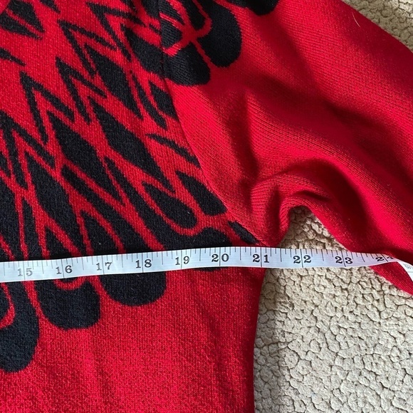 Red & Black Fair Isle Pattern Pullover Crewneck Long Sleeves Sweater, Sz: XL - Picture 5 of 9